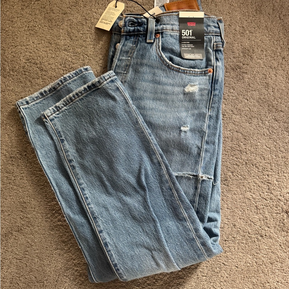 NWT Levi 501 Original Fit Straight Jeans 27x28
